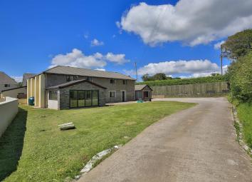 5 Bedroom Barn conversion for sale