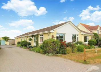 Detached bungalow For Sale in Weston-super-Mare