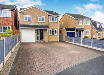 Detached house For Sale in Wakefield