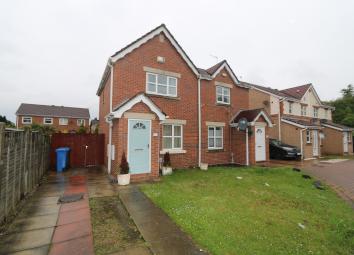 Semi-detached house To Rent in Hull