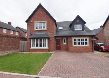 Detached house To Rent in Preston