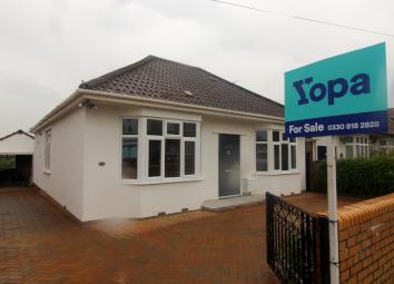 Bungalow For Sale in Bristol