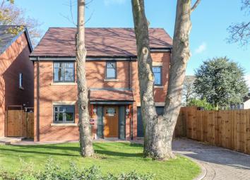 Detached house For Sale in Walsall
