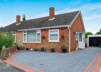 Bungalow To Rent in Telford