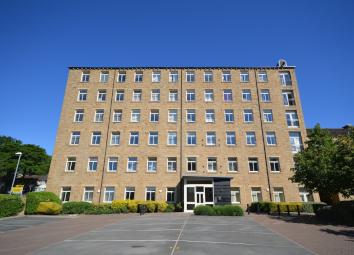 Flat For Sale in Dewsbury