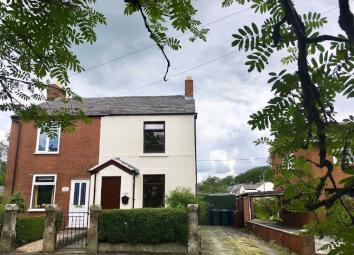 Cottage For Sale in Ormskirk