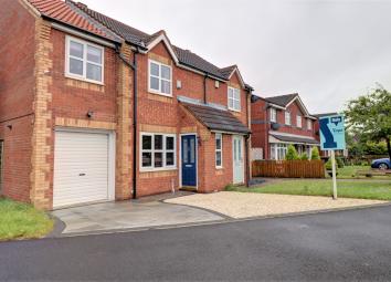 Semi-detached house For Sale in Selby
