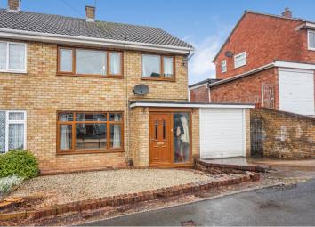 Semi-detached house For Sale in Telford