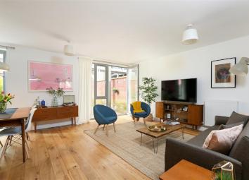 Maisonette For Sale in Bristol