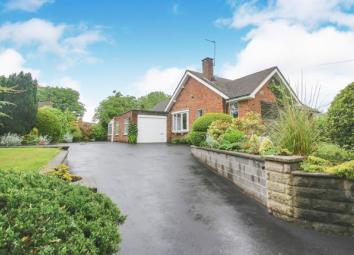 Bungalow For Sale in Stockport