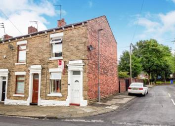 End terrace house For Sale in Stalybridge