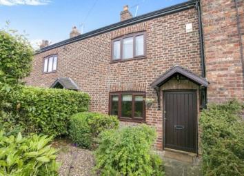 Terraced house To Rent in Cheadle