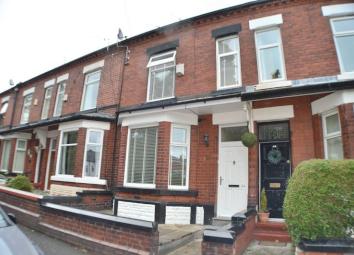 Terraced house For Sale in Dukinfield