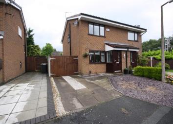Semi-detached house To Rent in Bolton