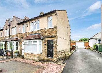 3 Bedroom End terrace house for sale