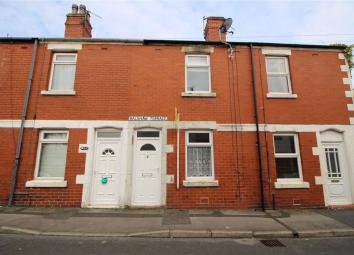 Terraced house To Rent in Preston