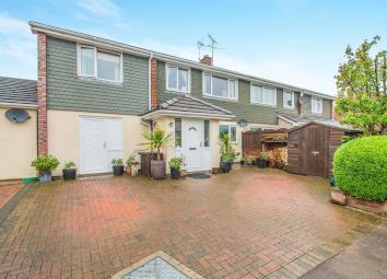 5 Bedroom Semi-detached house for sale