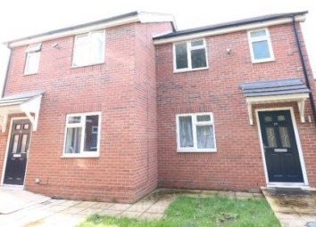 Detached house To Rent in Manchester