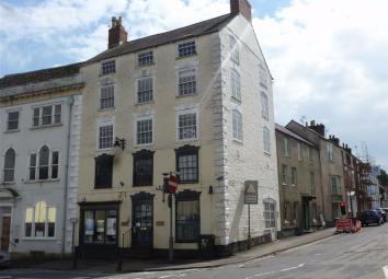 Flat For Sale in Wotton-under-Edge