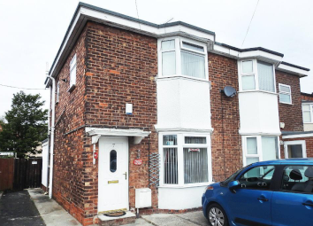 Semi-detached house To Rent in Hull