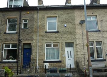 Terraced house To Rent in Keighley