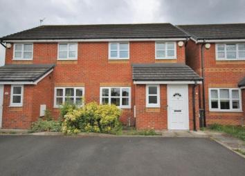 3 Bedroom Semi-detached house to rent