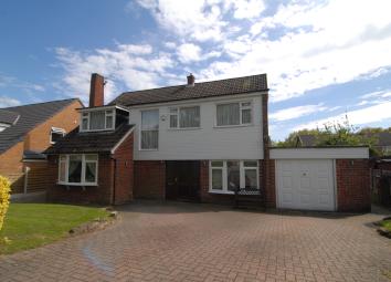 Detached house For Sale in Leeds