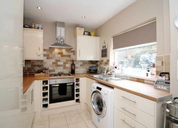 Terraced house For Sale in Pontypridd