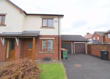 Semi-detached house For Sale in Preston