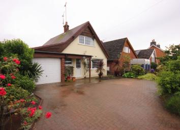 Bungalow For Sale in Crewe