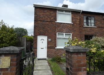 Terraced house For Sale in St. Helens