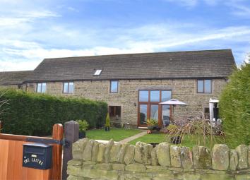 Barn conversion To Rent in Sheffield
