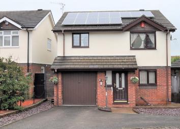 Detached house For Sale in Stoke-on-Trent