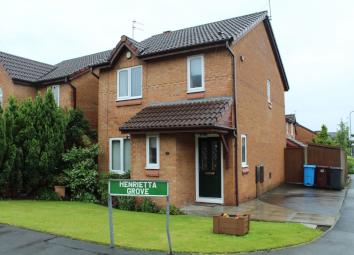 Detached house For Sale in Prescot