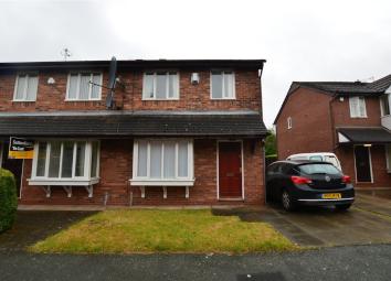 Detached house For Sale in Liverpool