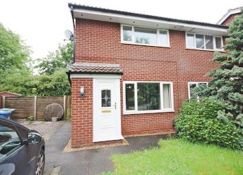 Terraced house To Rent in Warrington