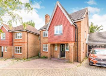 Detached house For Sale in Maidstone