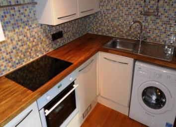 Flat To Rent in Barking