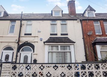 Terraced house For Sale in Salford