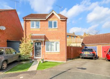 Detached house For Sale in Swindon