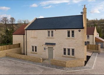 Detached house For Sale in Bath