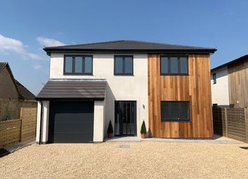 4 Bedroom Country house for sale