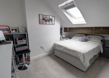 Flat For Sale in Huddersfield