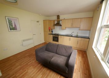 1 Bedrooms Flat to rent in St. Ives Mount, Armley, Leeds LS12