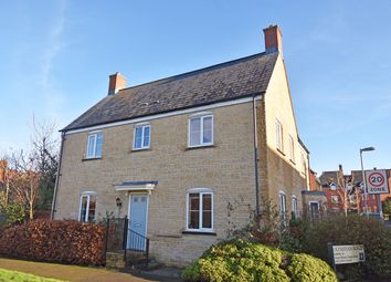 Detached house For Sale in Pewsey