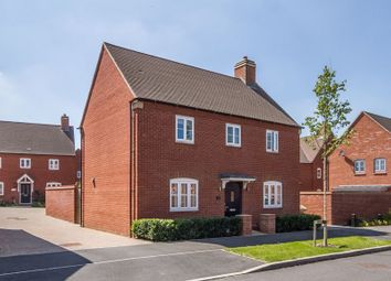 Detached house For Sale in Brackley