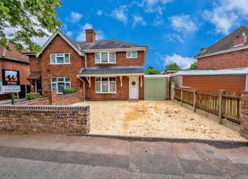 Semi-detached house To Rent in Walsall