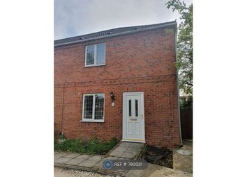 3 Bedroom End terrace house to rent